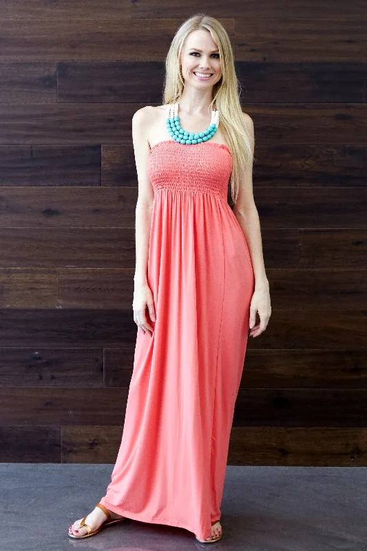 Long-sleeved Dresses for Coverage -Coral Solid Strapless Maxi Dress