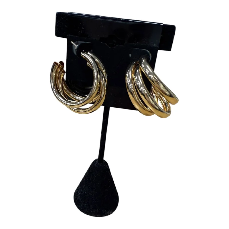 Drop Earrings for Graduation Day -Earrings Hoop In Gold