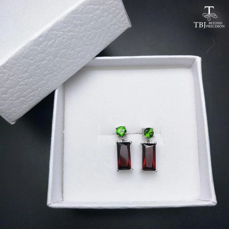 Drop Earrings with Animal Motifs -Garnet and Chrome Earrings