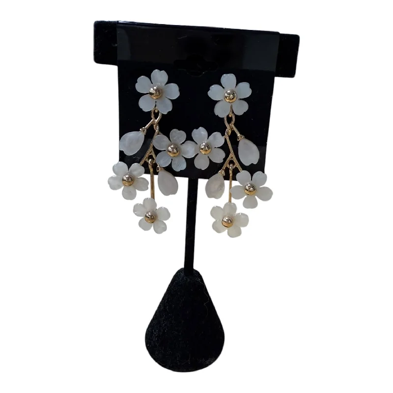 Drop Earrings for Wedding Ceremony -Earrings Dangle/Drop  In Gold & White