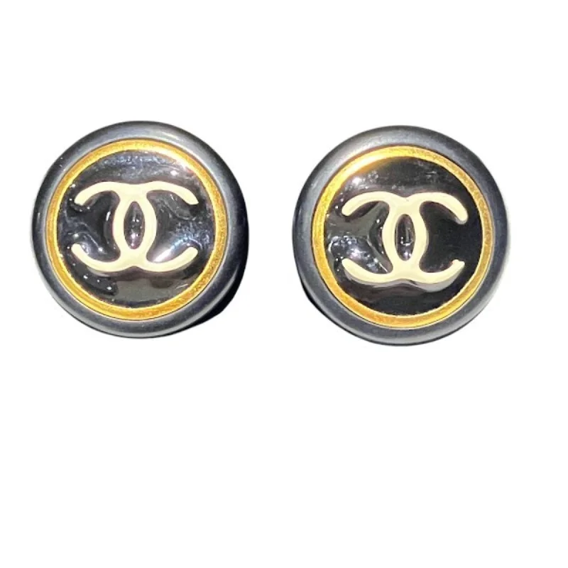 African Drop Earrings with Culture -Chanel    Plating Clip Earrings (Pre-Owned)