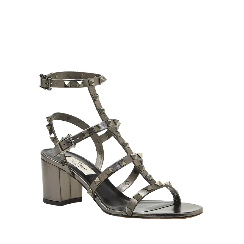 Casual sandals for women with wide straps and flat sole for relaxed fit-Valentino Garavani Rockstud Metallic Leather Block Heel Sandals