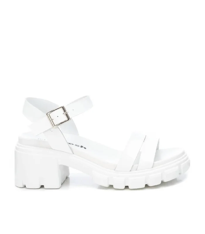 Stylish sandals for women with platform soles and trendy ankle straps-Women's Combat Sandals In White