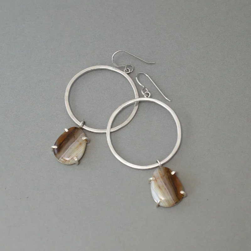 Best hoop earrings with minimalist designs for a clean and modern aesthetic-BANDED AGATE AND FORWARD-FACING SILVER HOOPS