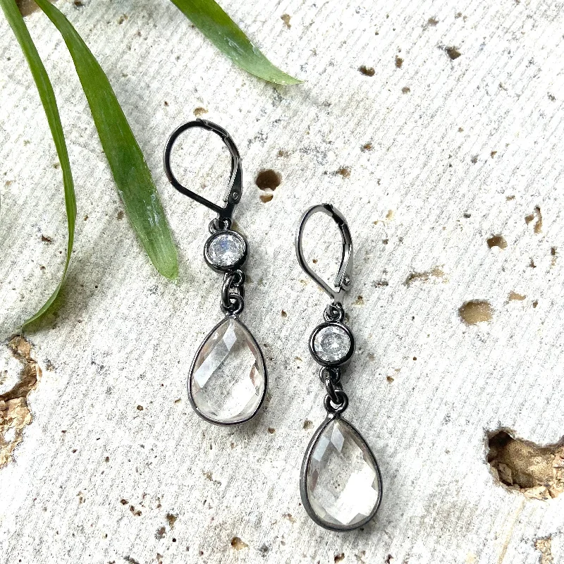 Hoop earrings with textured finishes for a vintage and classic style-Earring Teardrop Drops Black